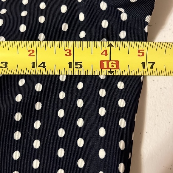Ile navy polka dot dress with belt. Size 8 - Picture 6 of 10